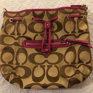 Coach Purse with Pink color
